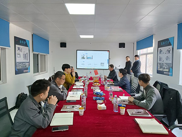 韩国辊道窑--1.jpg 韩国辊道窑--1.jpg